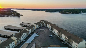 Ledges Landing Waterfront Condo, Beach, Pools